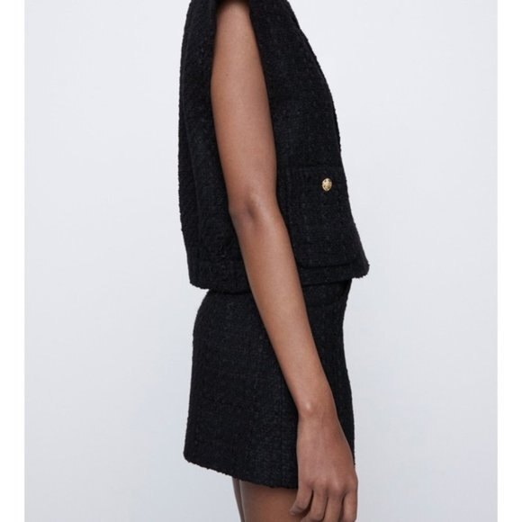 Black ZARA High-Waist Textured Weave Shorts w/ Button Trim (NWT) - Picture 5 of 8